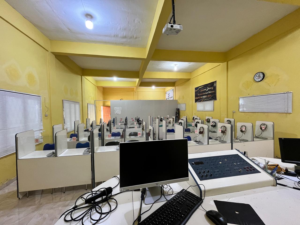 Laboratorium Bahasa